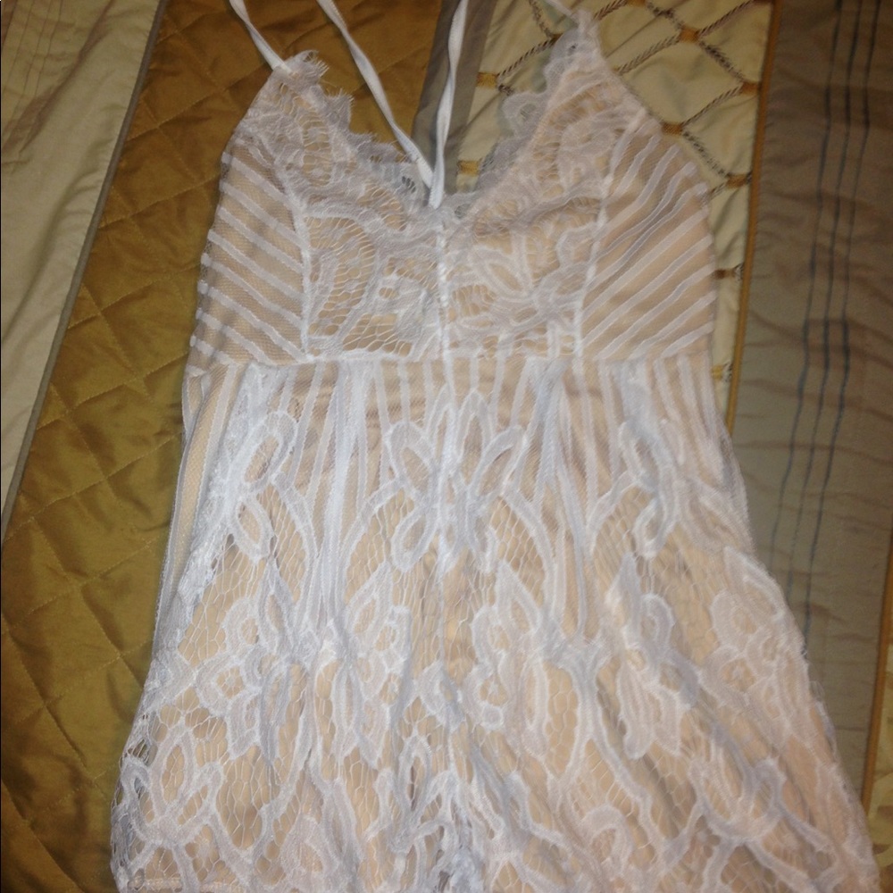 Cream romper